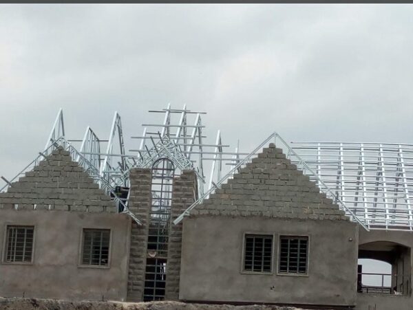 Roofing steel trusses