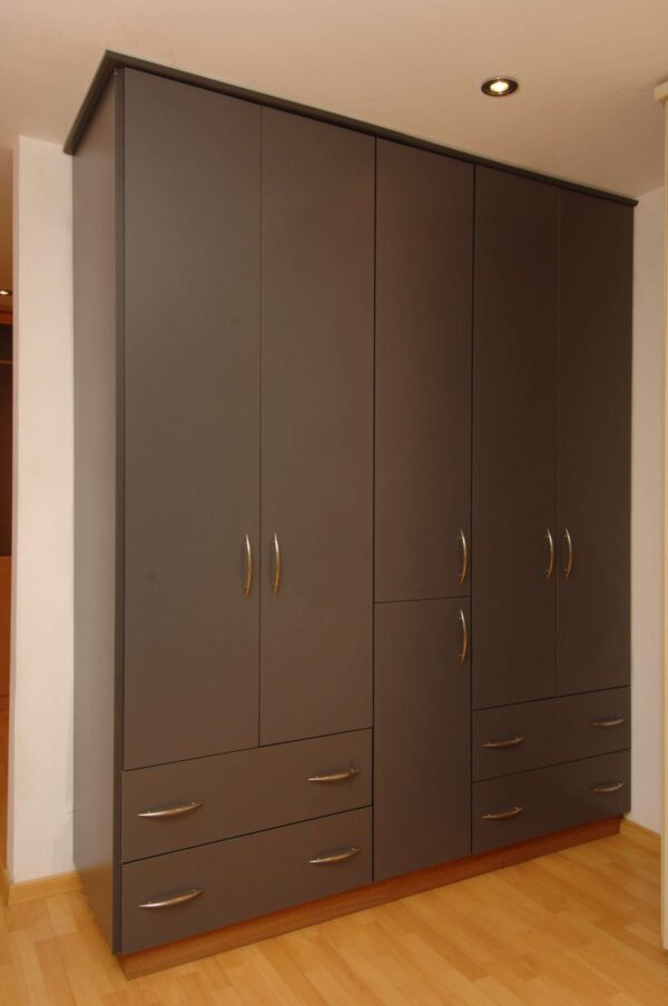 Kitchen Mdf cabinets and Wardrobes.