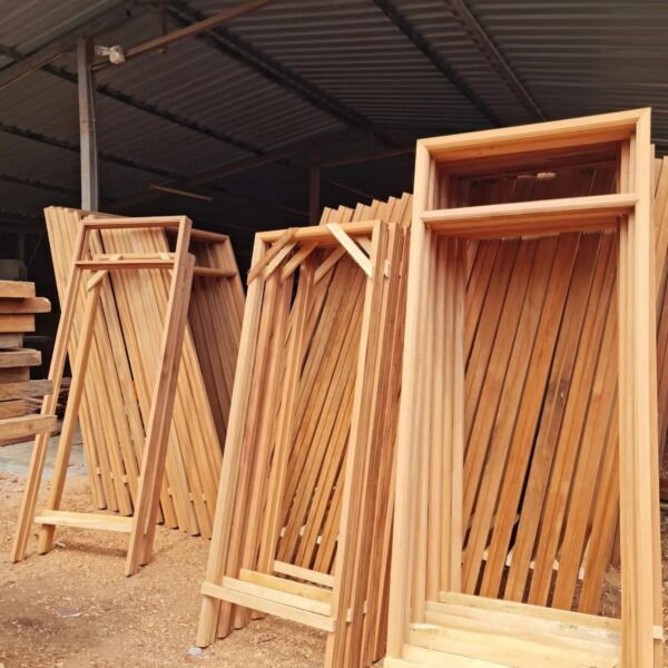 Mahogany Frame 4x2 by 8ft (Ventilation ).