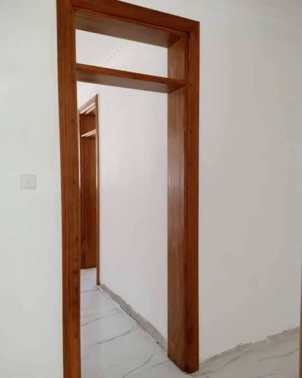 Mahogany Frame 8x2 by 8ft (Ventilation ).