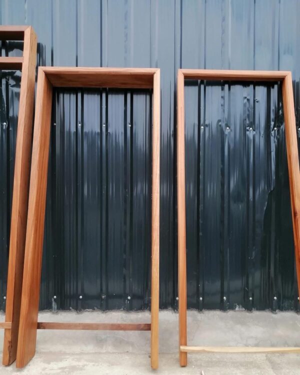 Mahogany Frame 6x2 by 7ft (Standard ).