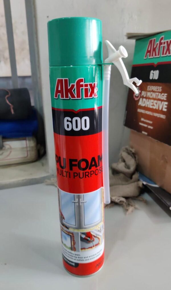 EXPANSION PU FOAM GLUE.