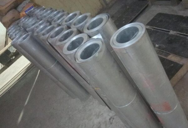 PLAIN SHEETS GALVANIZED 30g & 32g Rolls.