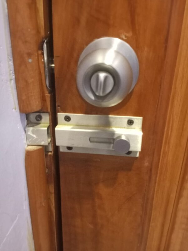 Knobset Door lock.